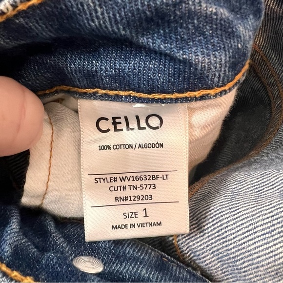 Cello Everything & More Boyfriend Jeans - Picture 5 of 7
